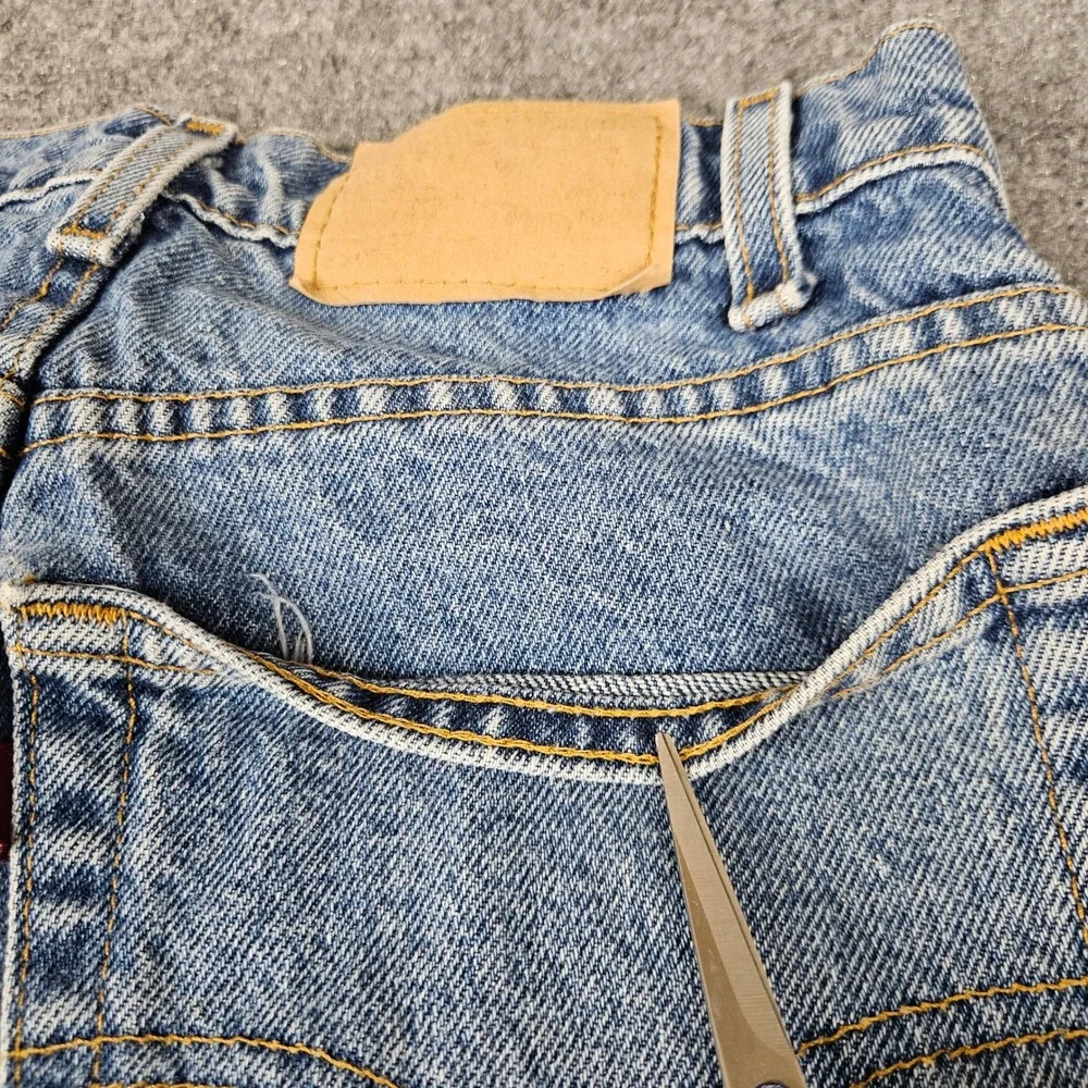 Vintage Levis 550 Student Relaxed Fit Jeans Light Wash Denim W27 L28 0599 Mexico